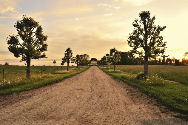 How To Repair A Gravel Driveway